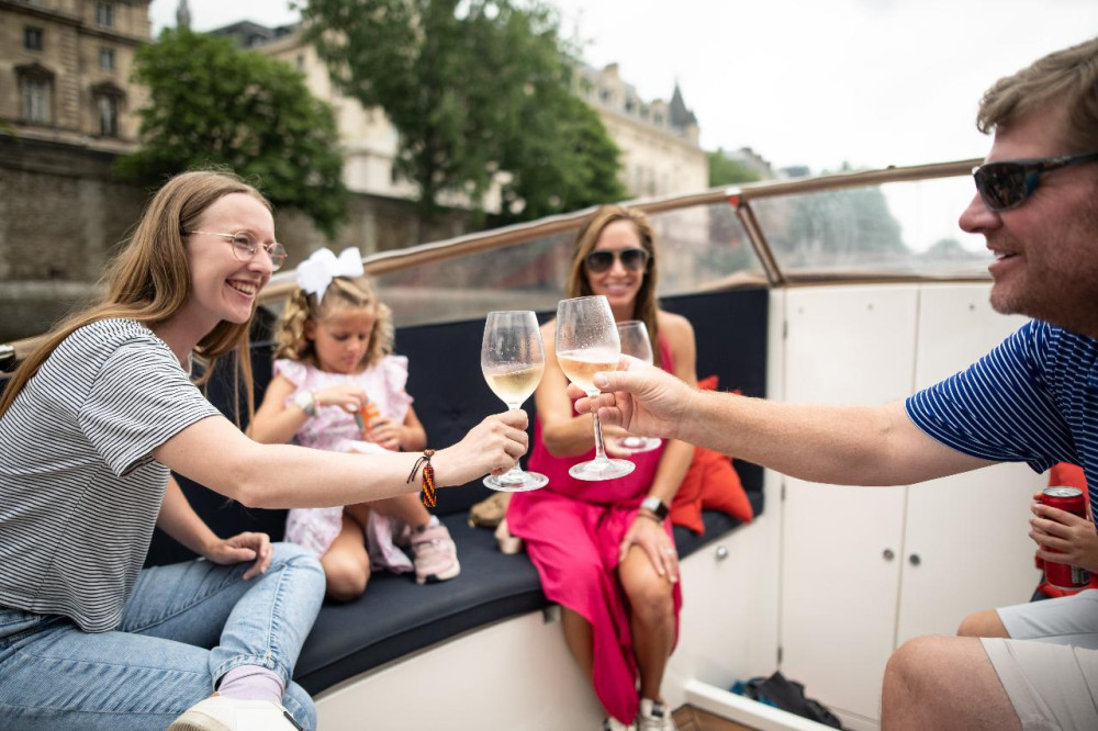 Private Cruise on the Seine with Champagne!