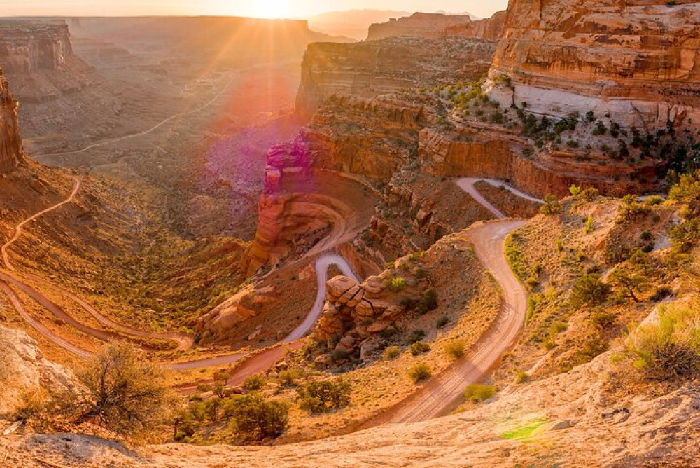 Self Guided Audio Driving Tour of Canyonlands