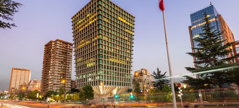 Santiago Financial District, Mut & Skycostanera Private Tour