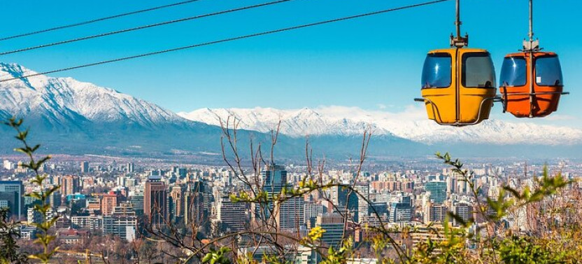 Santiago Skyline: Cable Car & San Cristobal Walking Tour
