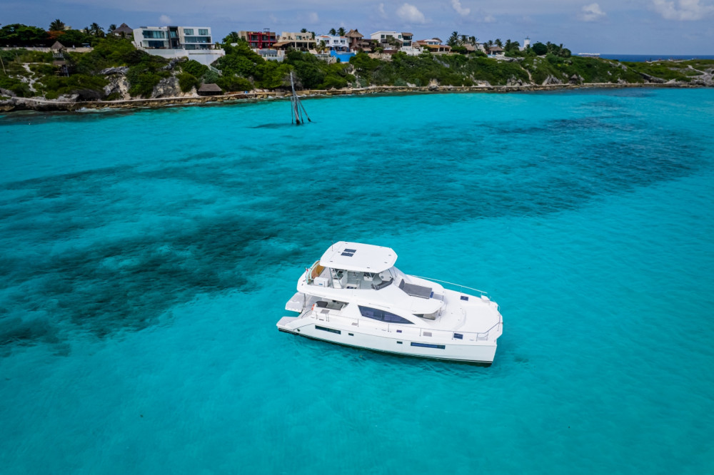 All Inclusive Luxury Charter - 51’ Leopard PowerCat (4 Hrs)