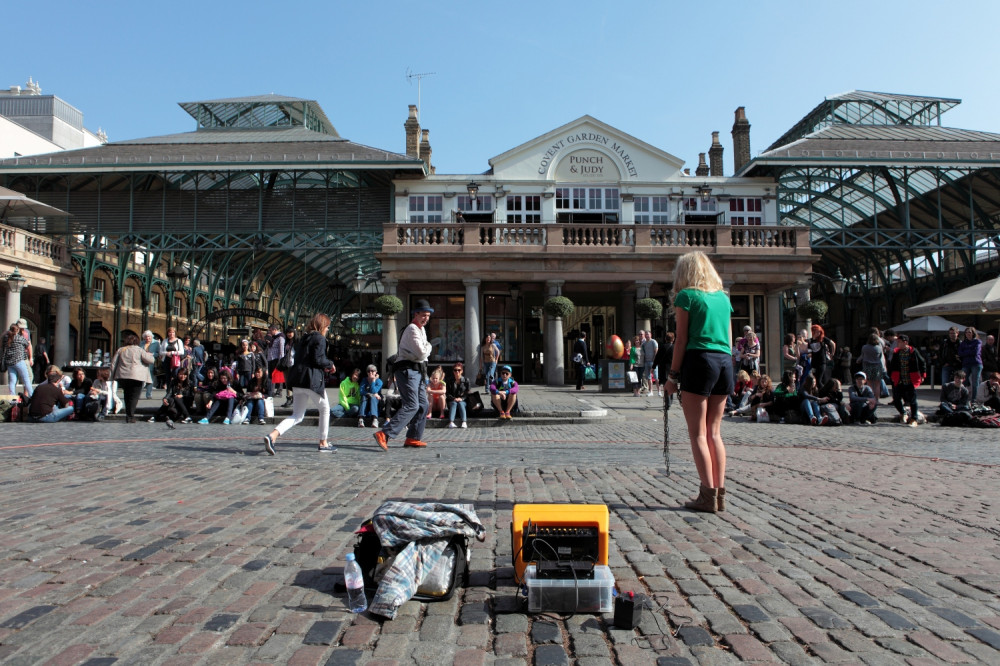 Walking Tour of Covent Garden In London