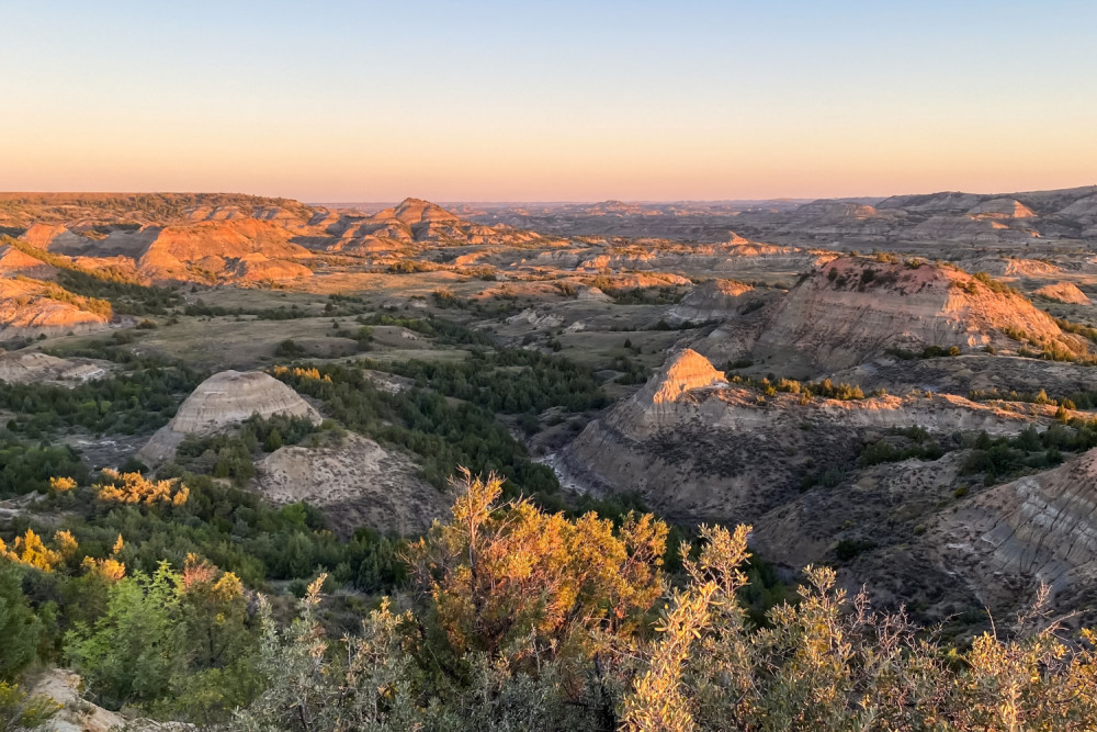 Self-Guided Driving Audio Tour of Northern Parks of North America