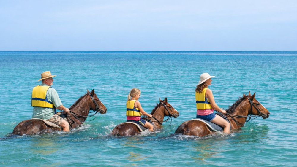 Horseback & Dunn's River Falls Triple pass