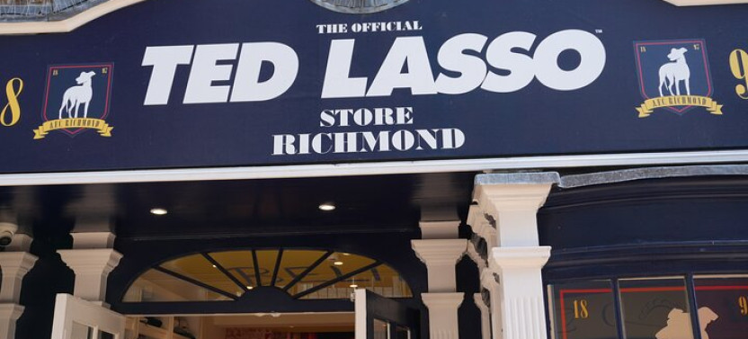 Ted Lasso Private Black Cab Tour with Hotel Pick Up