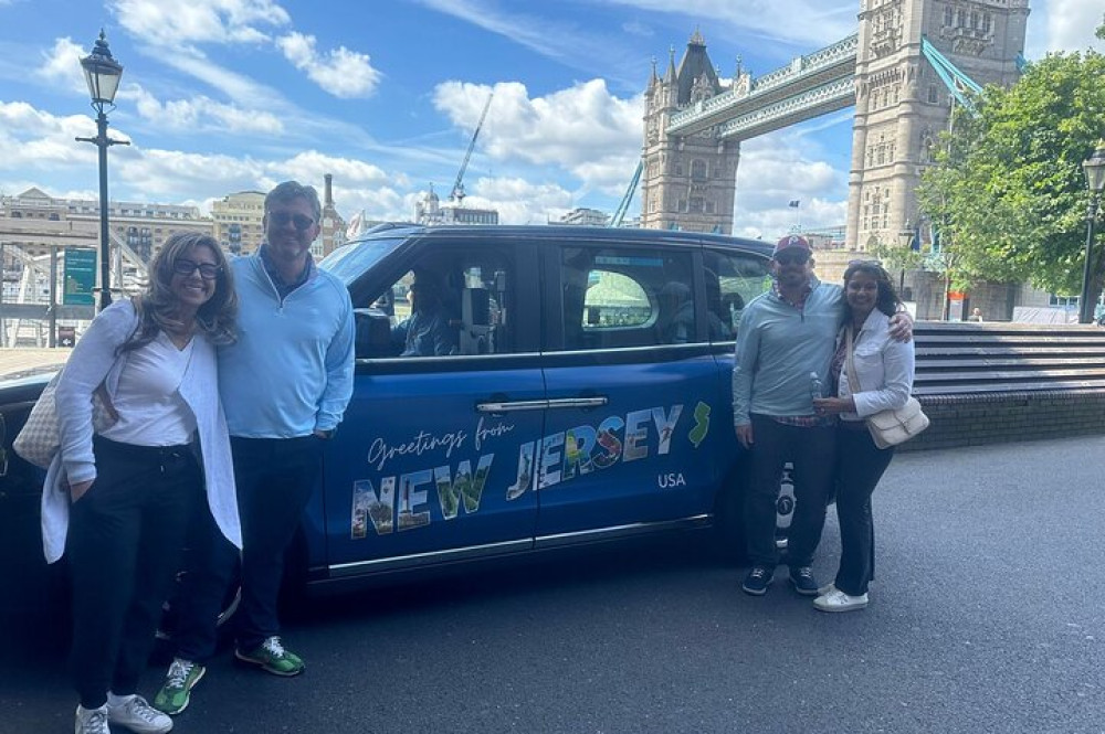 London Sightseeing Black Cab Tour with Heathrow Drop Off