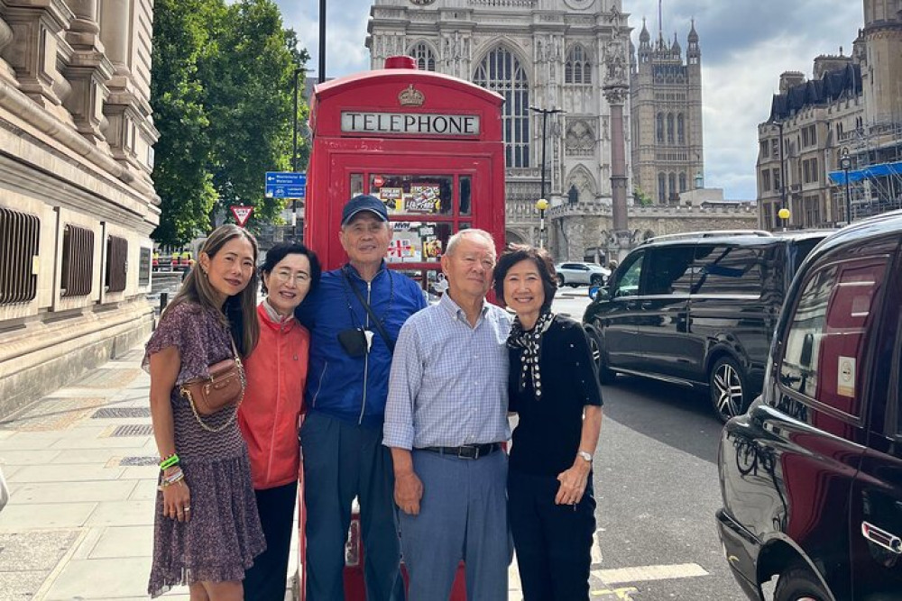 London Sightseeing Black Cab Tour with Heathrow Drop Off