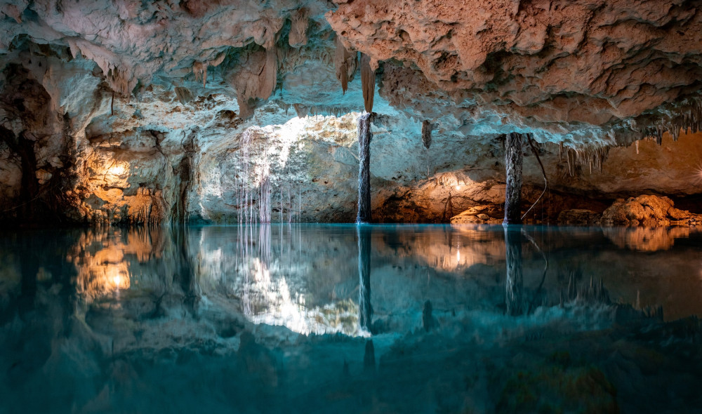 From Cancún: Cenote & Swim with turtles in Akumal