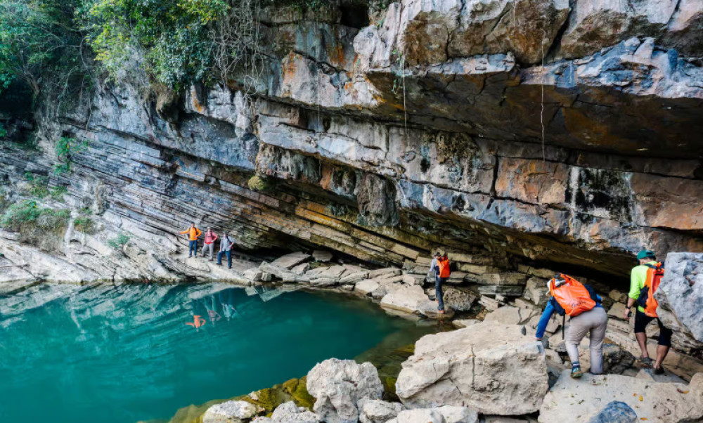 Sacred Trails of Vietnam With Caves, Pagodas & Lan Ha Bay Adventure