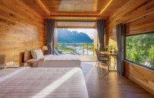 Threeland Travel Co., Ltd12