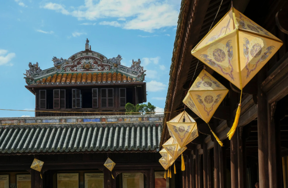 Vietnam Journey With Heritage Cities, Halong Bay, Mekong Delta & Beaches