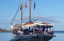Island Cruises & Excursions17