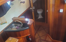 Island Cruises & Excursions18