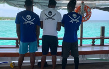 Island Cruises & Excursions21
