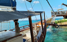 Island Cruises & Excursions32