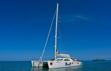 Island Cruises & Excursions3