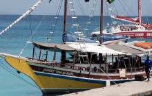 Island Cruises & Excursions8