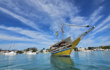Island Cruises & Excursions10