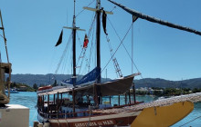 Island Cruises & Excursions15