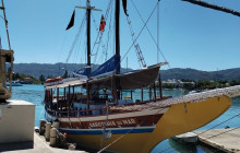Island Cruises & Excursions3