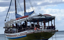 Island Cruises & Excursions17