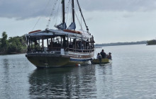 Island Cruises & Excursions20