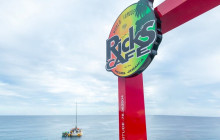 Island Cruises & Excursions9