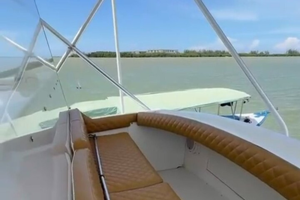 Island Cruises & Excursions