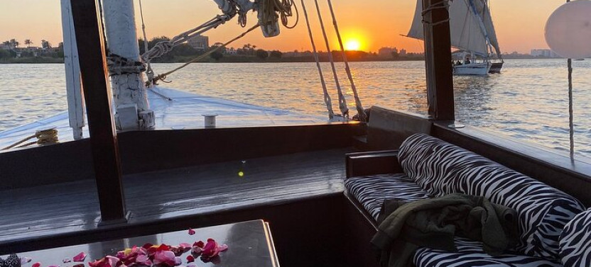 Private Nile Felucca Sailing Experience with Cairo Hotel Transfers