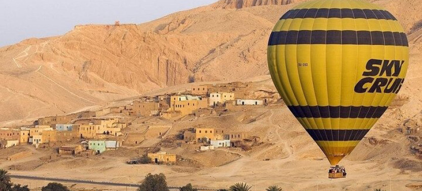 Sunrise Hot Air Balloon Flight Over Luxor’s Ancient Temples