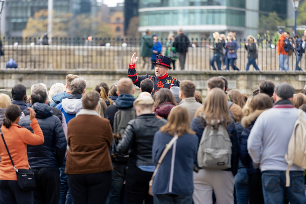 Tower of London Tour with Crown Jewels & Private Beefeater Audience