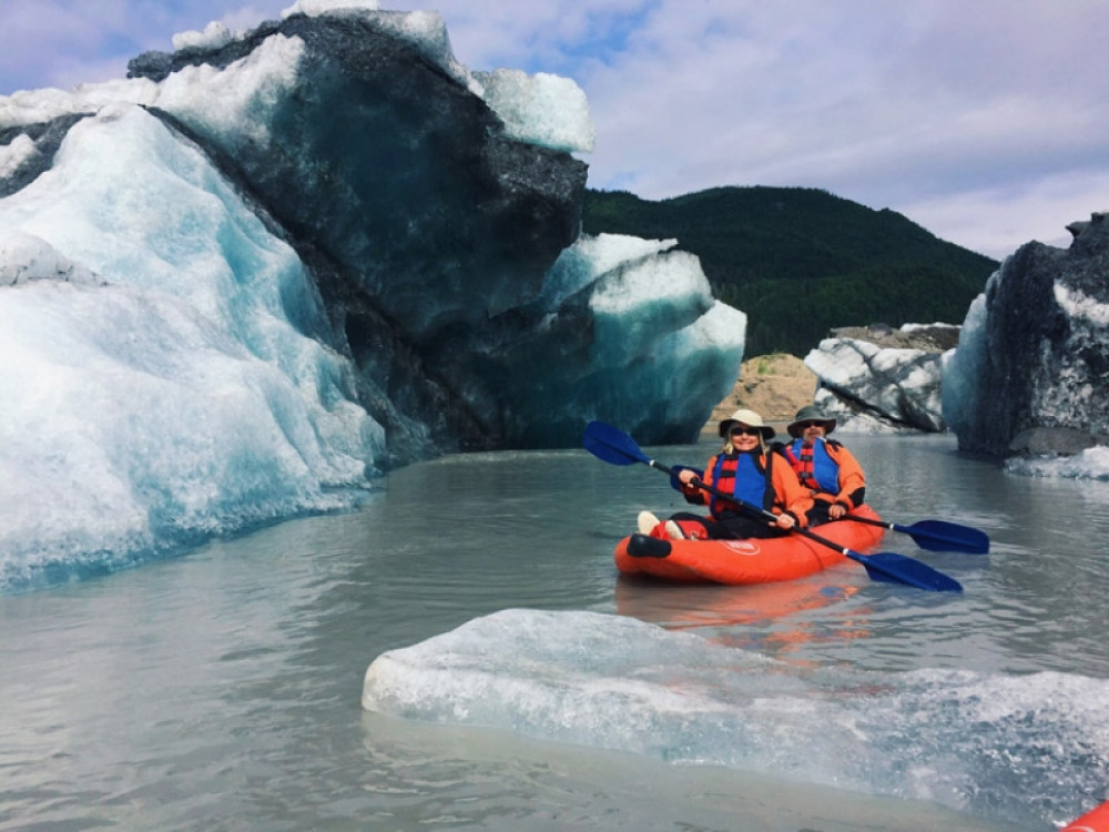 Kennicott Glacial Lake Kayak Tour – Half Day