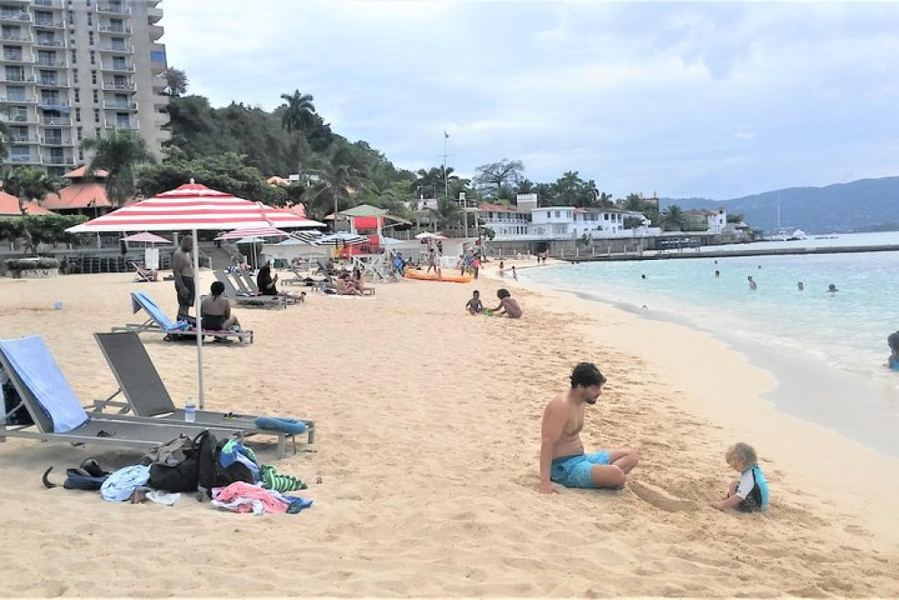 Doctor's Cave Beach, Margaritaville & Shopping From Montego Bay Hotels