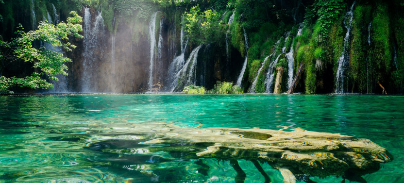 Private Plitvice Lakes from Split to Zagreb