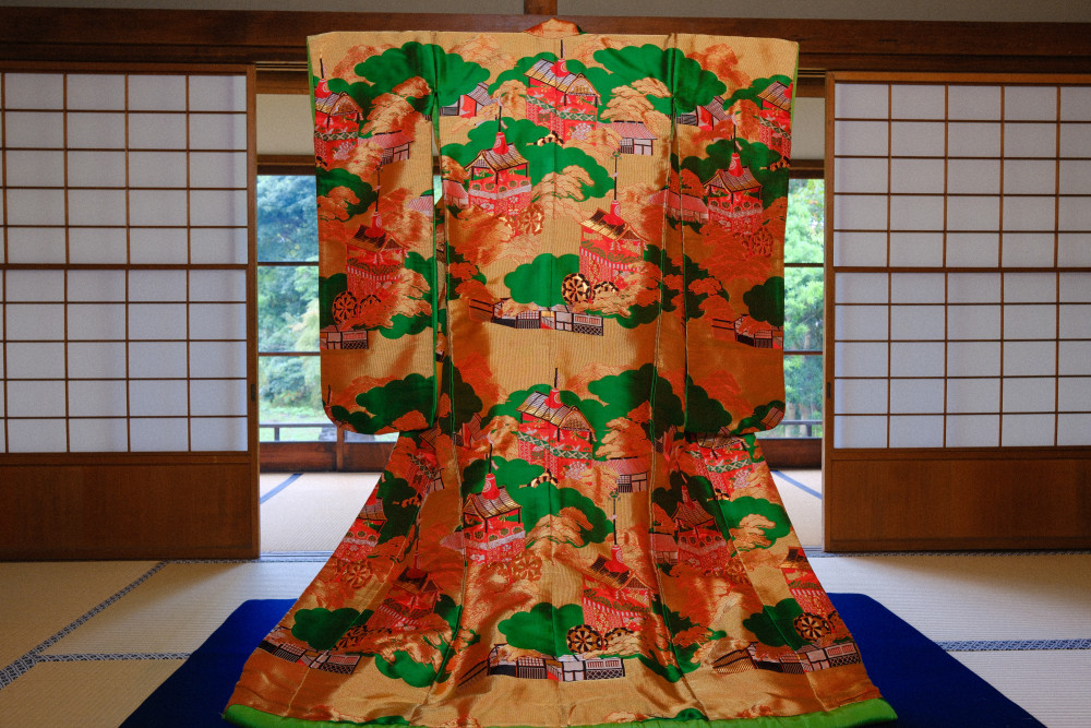 The Art of Uchikake: A Ceremonial Kimono Exhibition