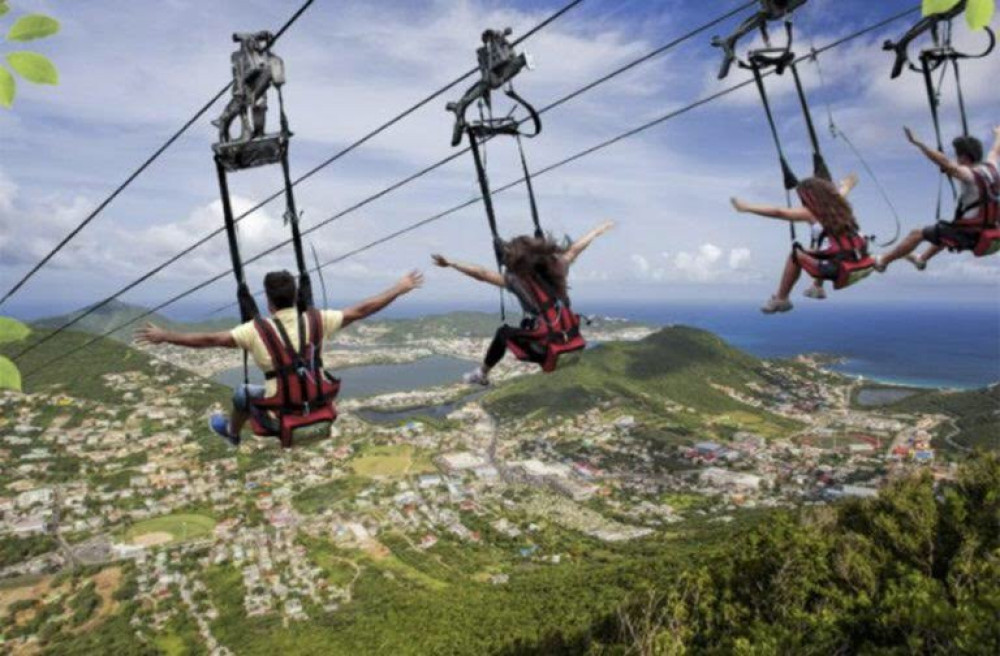 Private Custom Island Tour of St. Maarten with Driver and Guide