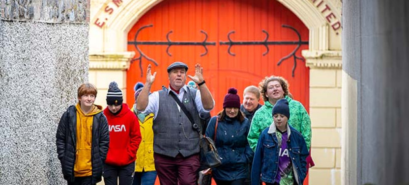 Walking Tour of Kilkenny City's Medieval Mile. Guide