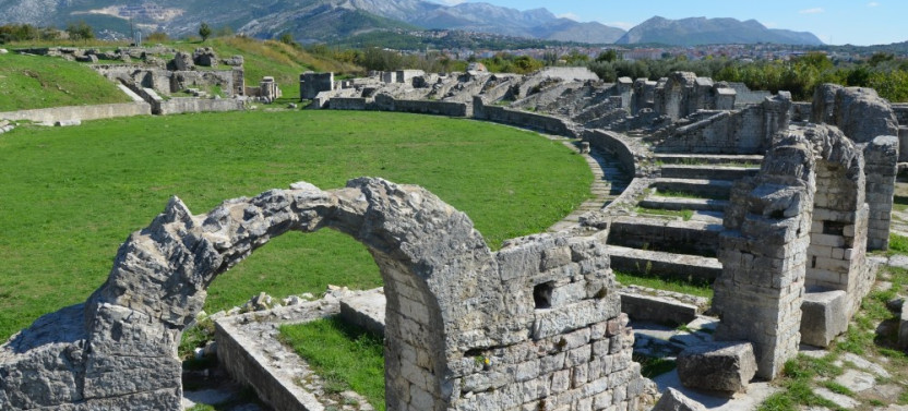 Private Walking Tour of Split, Salona & Trogir with Storytelling