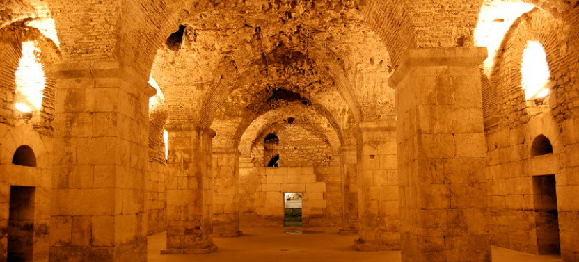 Private Walking Tour of Split, Salona and Klis with the Olive Oil Museum