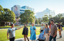 Newy Tour Co1