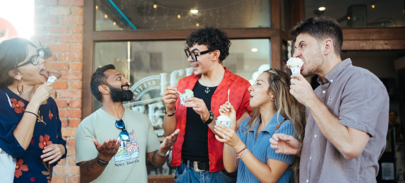 Newcastle Small-Group Food Tastings & Street Art Walking Tour