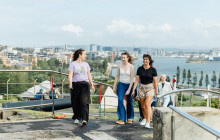 Newy Tour Co1