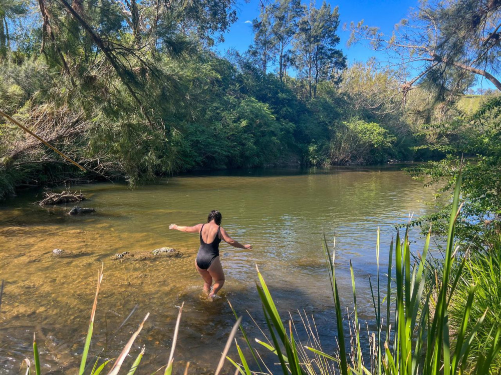 Hunter Valley Countryside Day Tour with River Swim & Farm BBQ