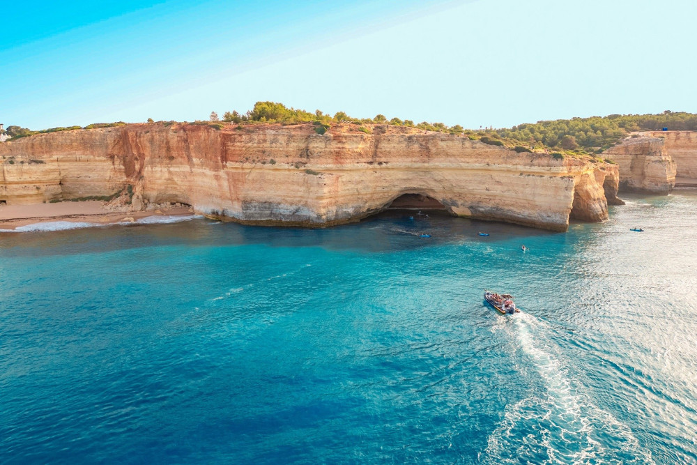 Private Speedboat To Benagil Caves Tour in English