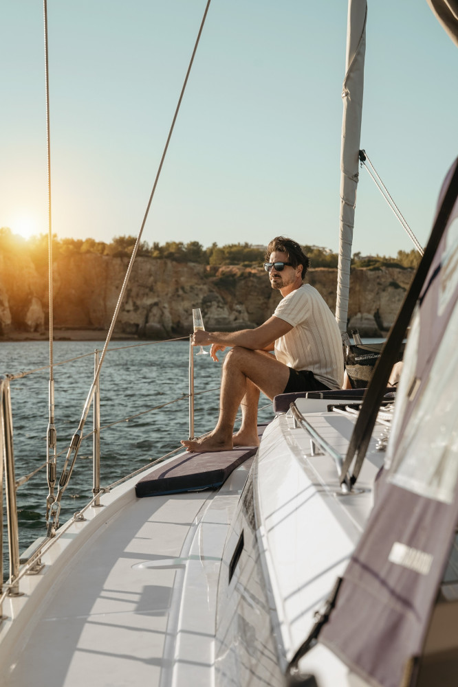 Portimão Luxury Yacht Sunset Cruise with Swimming and Dolphin Spotting