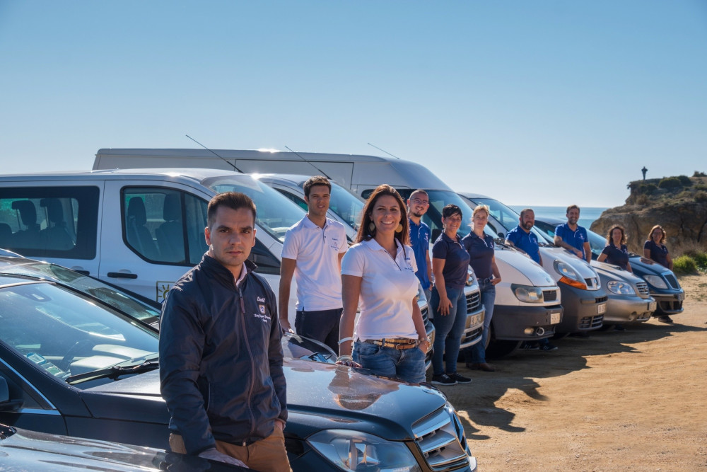 Private Transfers from Portimão/Carvoeiro to Lisbon Airport