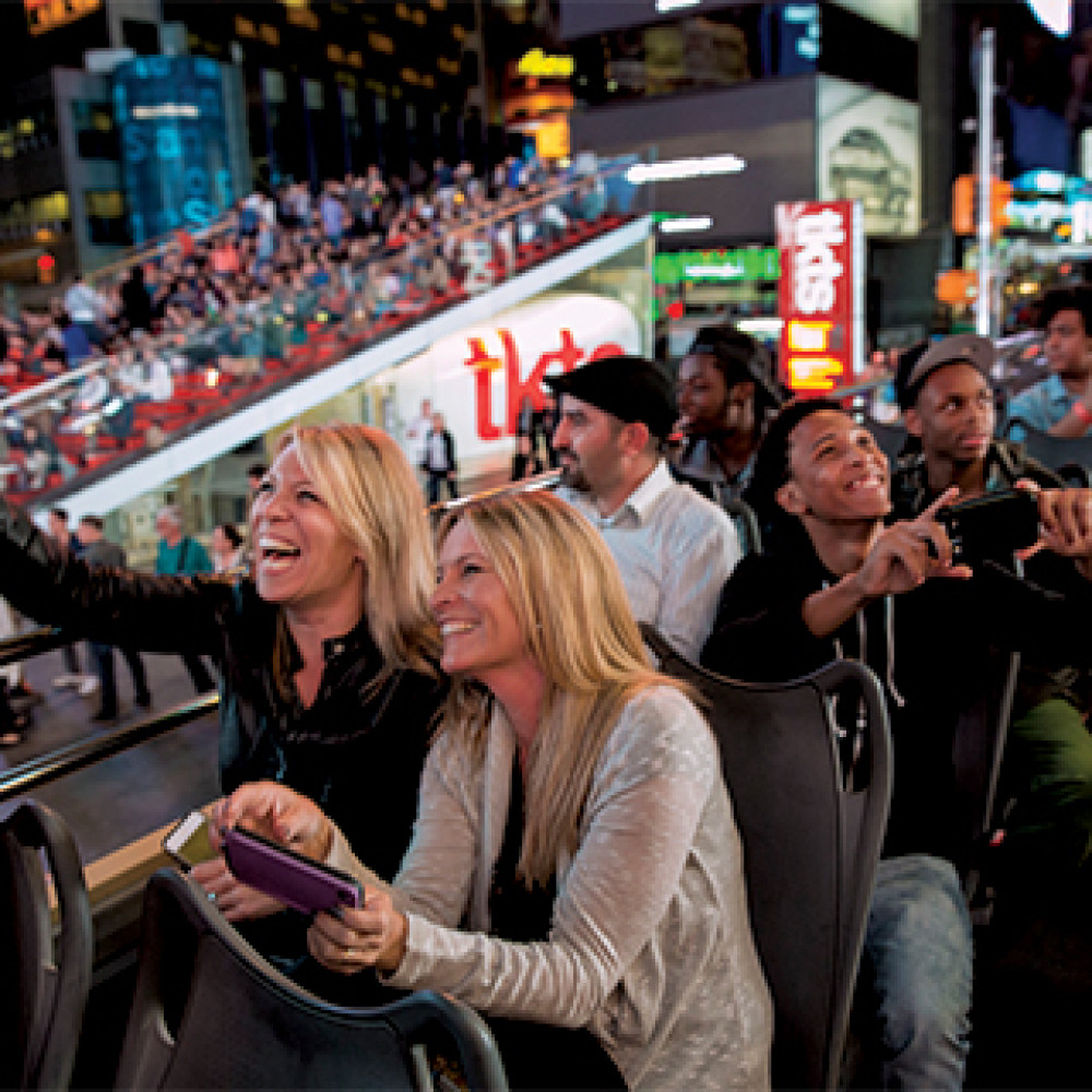 NYC Night Tour: 2 Hour Live-Guided Panoramic Night Tour by Open-Top Bus