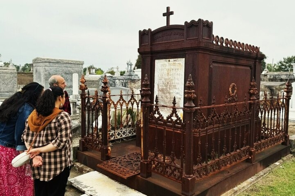 New Orleans Historic Cemetery Tour