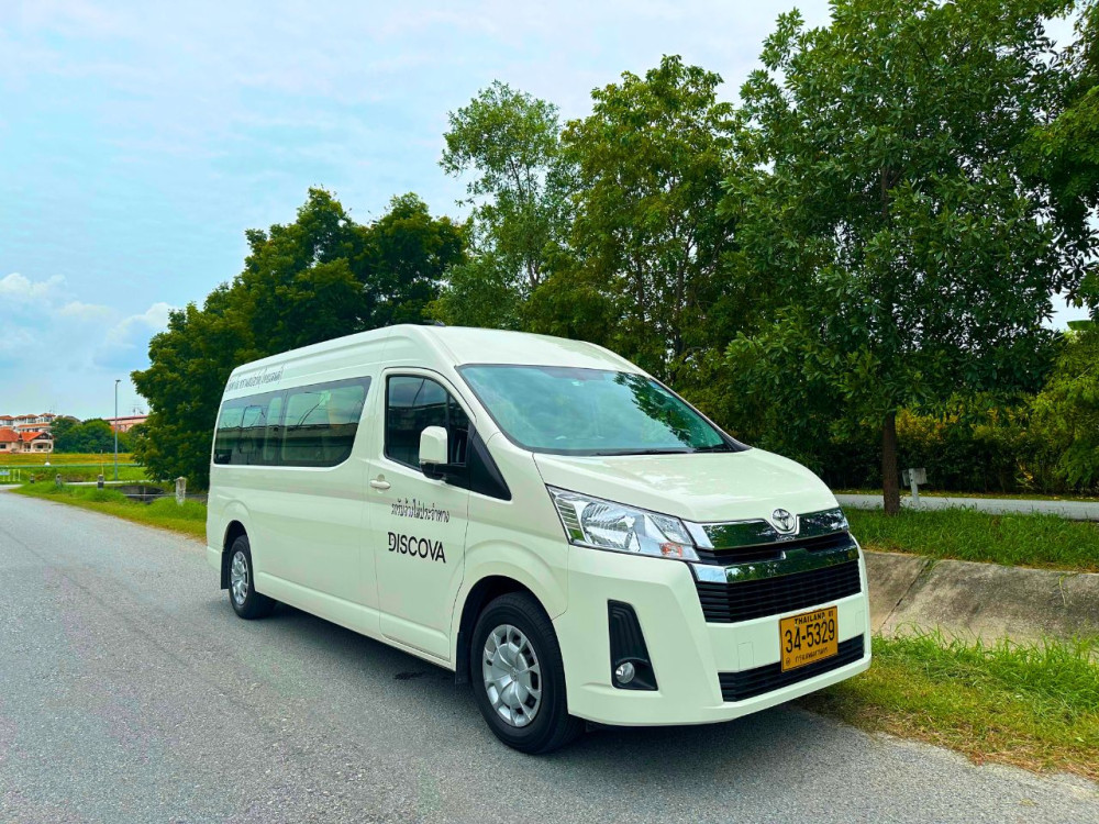 Phuket: Half Day Private Car or Van with driver for 8 Hours