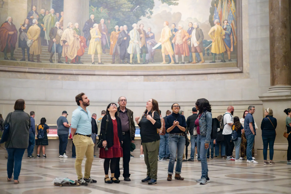 Skip the Line National Archives and US Capitol Tour